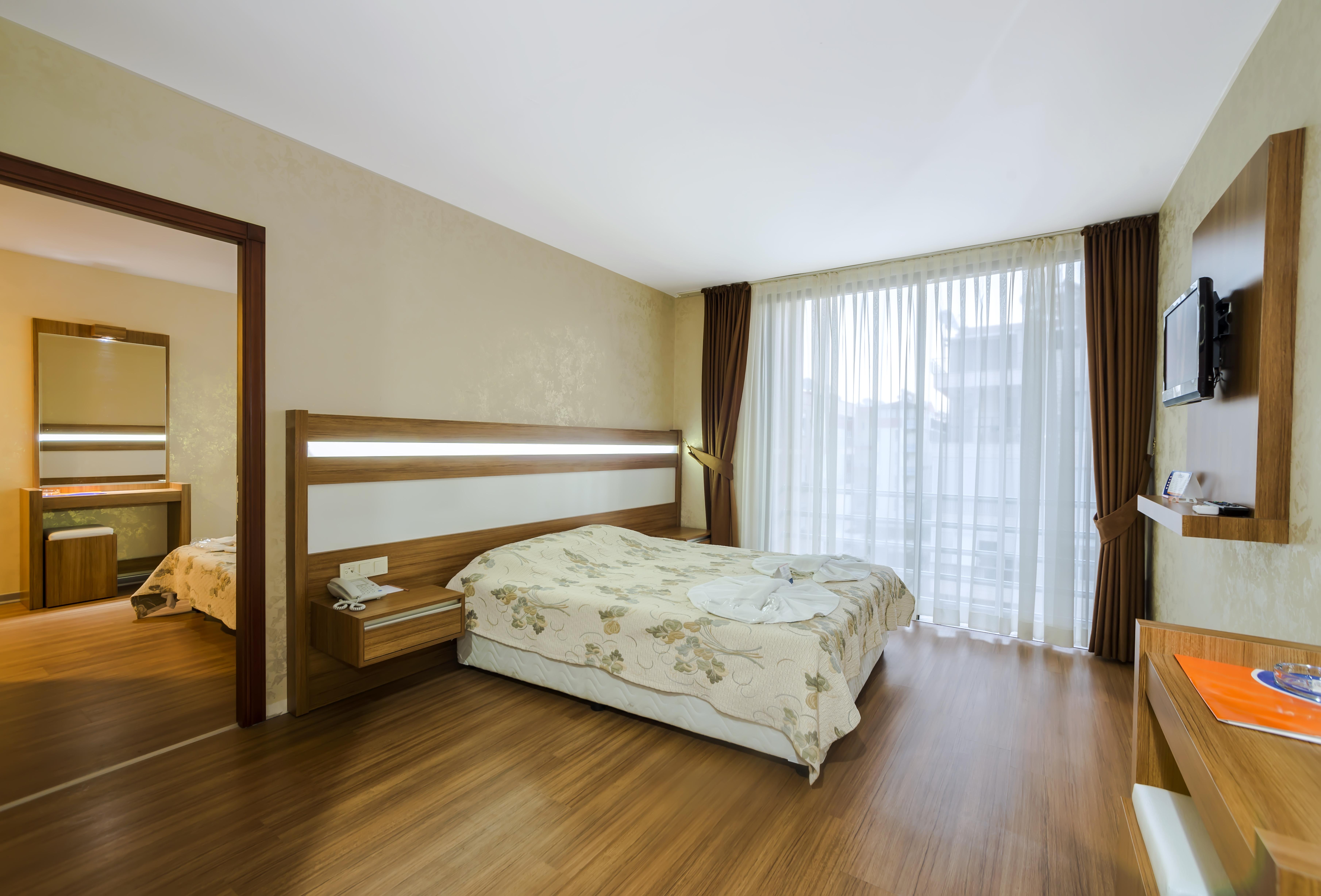 Santa Marina Hotel Antalya Exterior photo