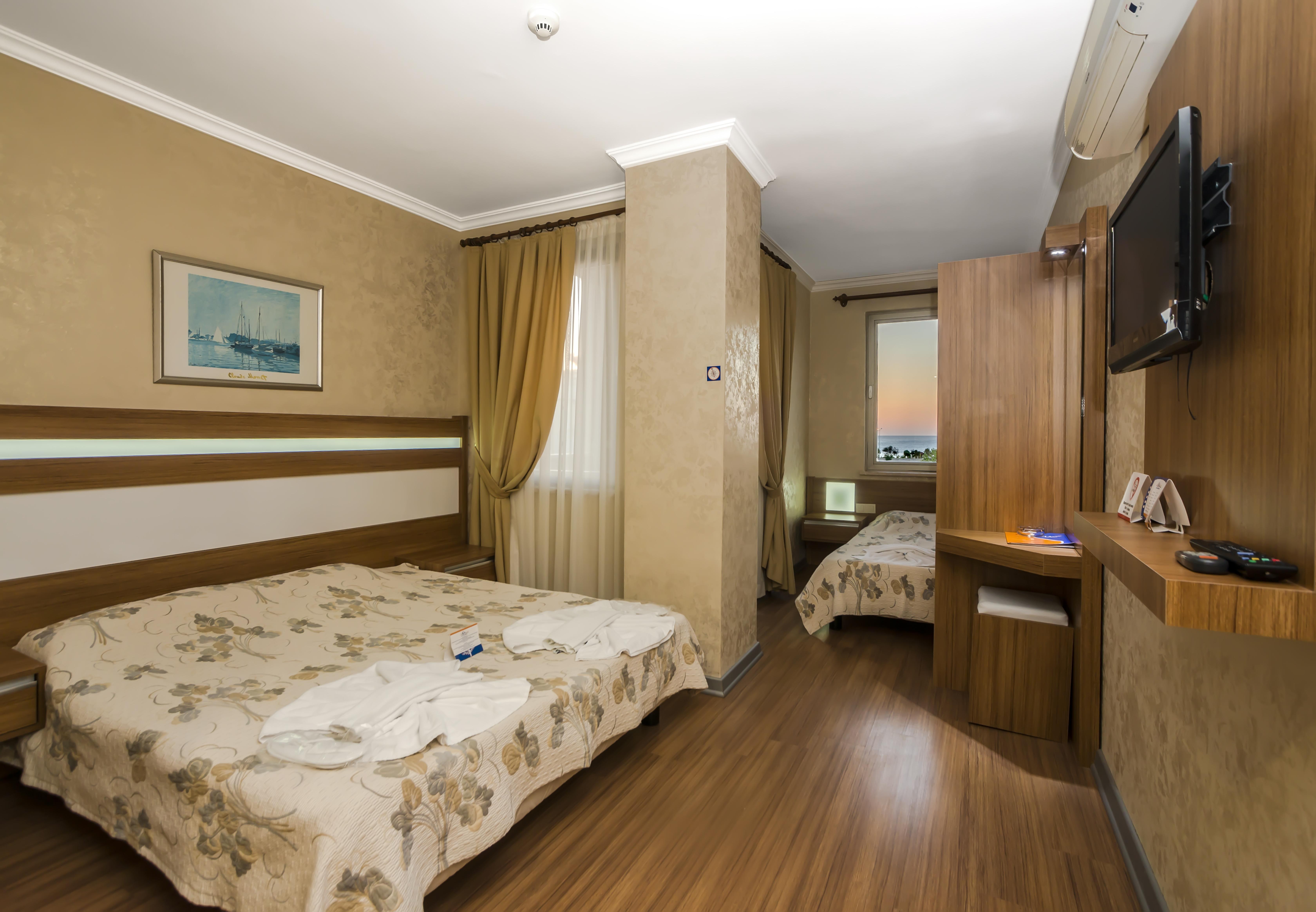 Santa Marina Hotel Antalya Exterior photo