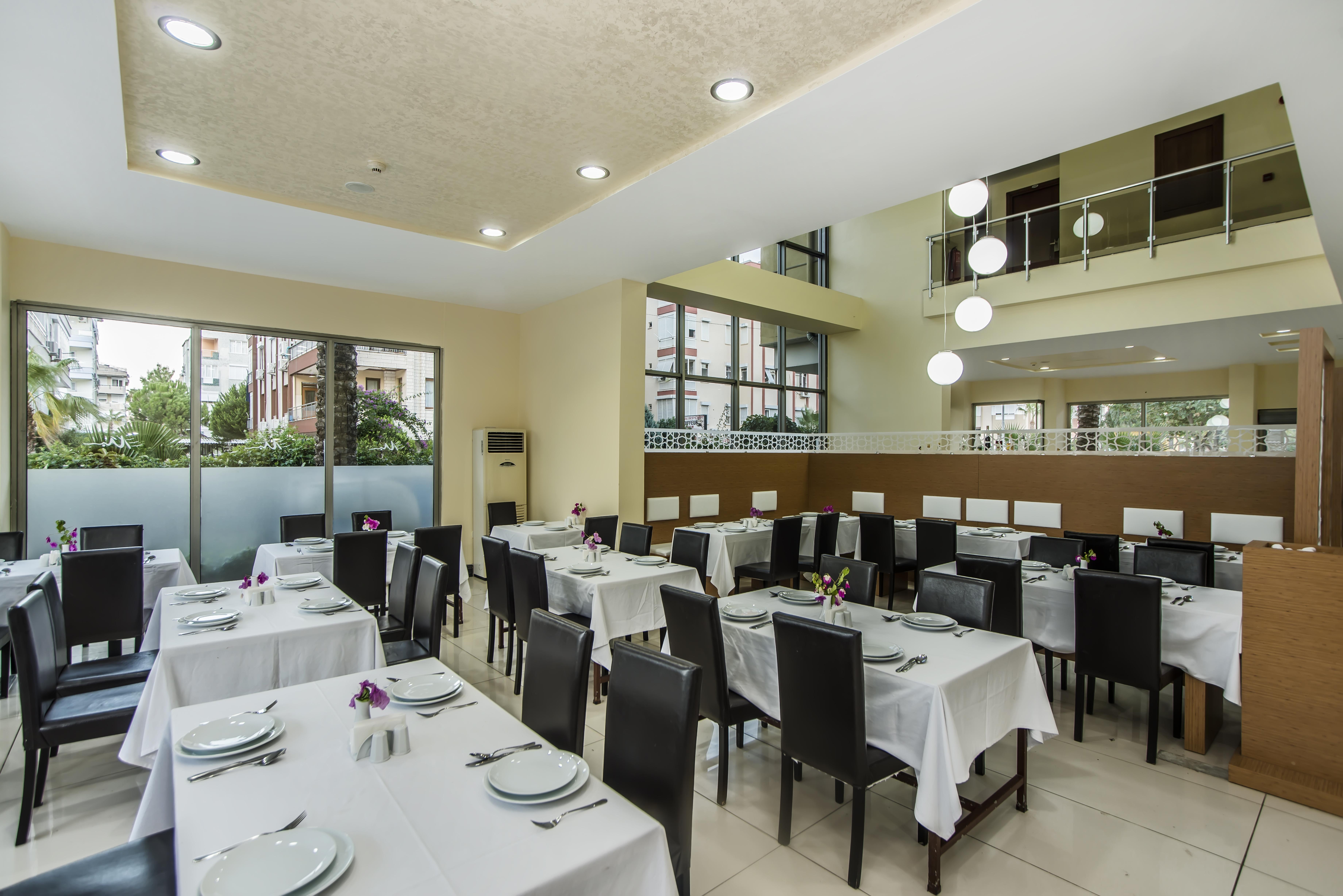 Santa Marina Hotel Antalya Exterior photo